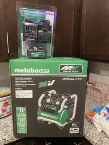 Metabo HPT MultiVolt 36 Lithium-ion Battery and Charger (Charger Included)