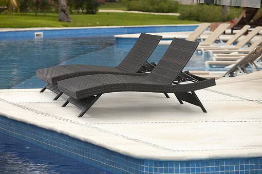 EDYO LIVING BestHomeChoice Set of 2 Wicker Brown Wicker Frame Stationary Chaise Lounge Chair with Woven Seat